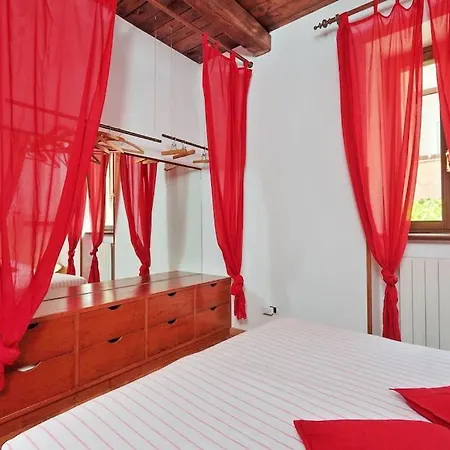 Apartment The Red *